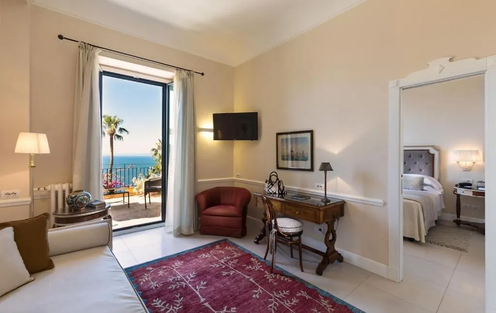 Hotel Villa Belvedere Taormina 4*,